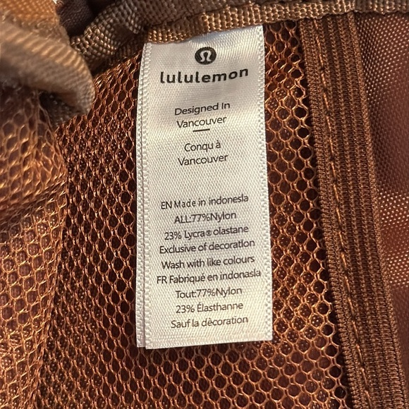 NWT Lululemon Everywhere Fleece Belt Bag Burnt Caramel - Picture 13 of 16